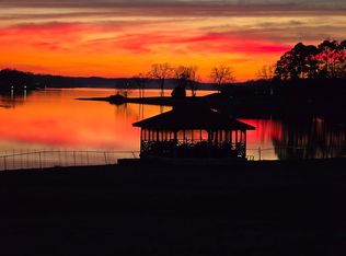 657 Shannon Lynn Shrs, Talladega, AL 35160