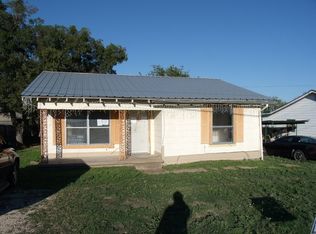 268 N Lake St, Axtell, TX 76624