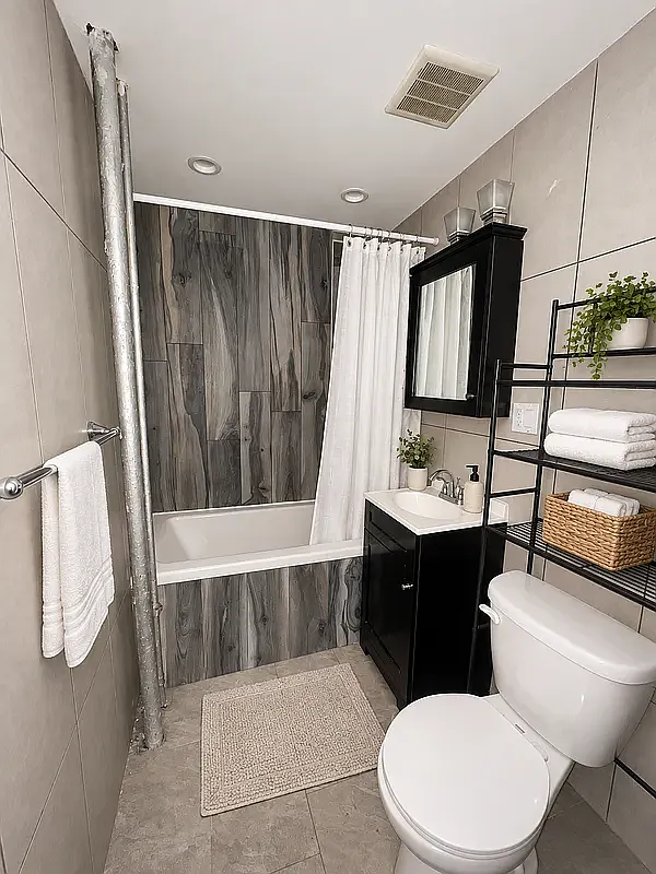 30 Rogers Avenue — Photo 4