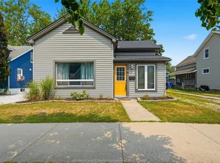 82 Pearl St W, Kingsville, ON N9Y1V6