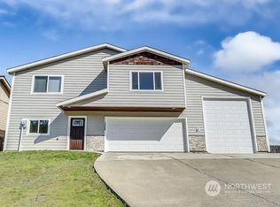 1226 Humphrey Ave W, Bremerton, WA 98312