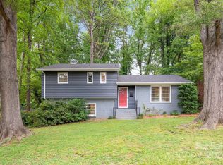 5601 Ruth Dr, Charlotte, NC 28215