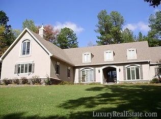 30 Island Point, Newnan, GA 30263