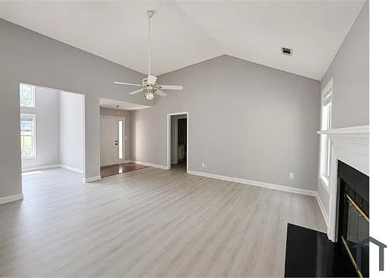 3 bed, 1524 sqft, $2,800 — Photo 3