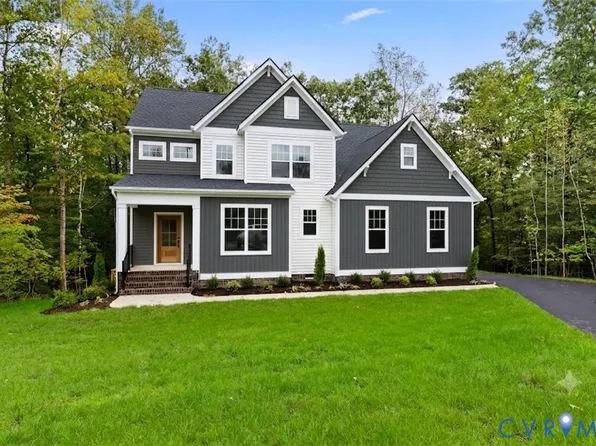 8201 McKibben Dr, Chesterfield, VA 23838