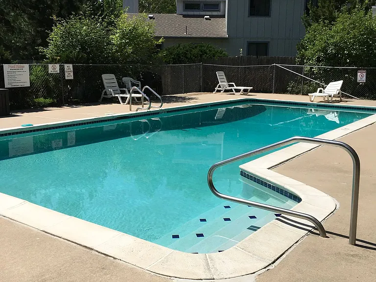 2897 Greenland Drive — Photo 15