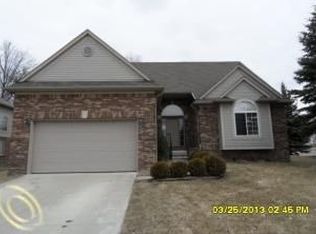 53394 Bradford Ct, New Baltimore, MI 48047