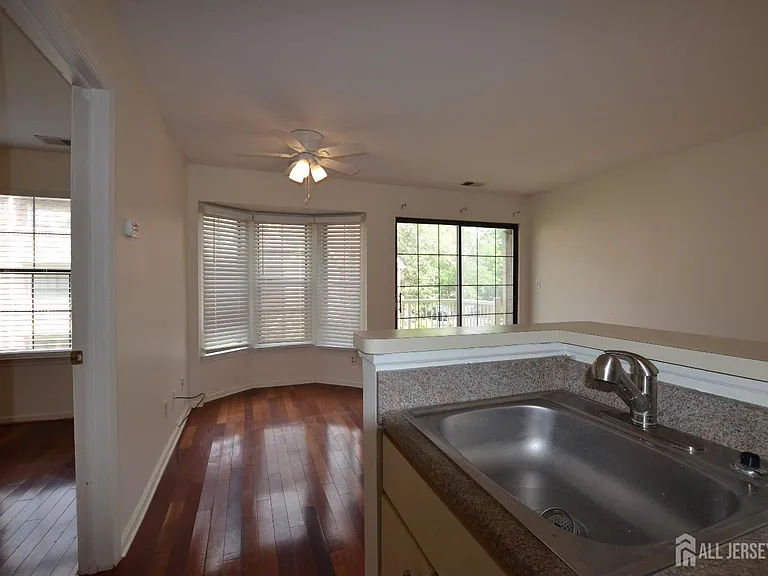 14 Lear Ct — Photo 15