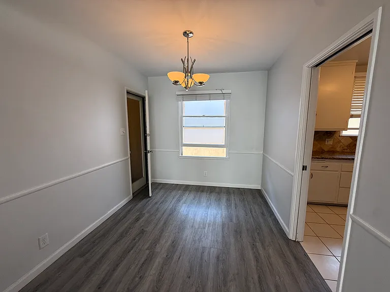 1222 McClellan Dr #8 — Photo 4