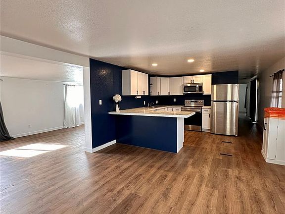 5th image of 575 2nd Street