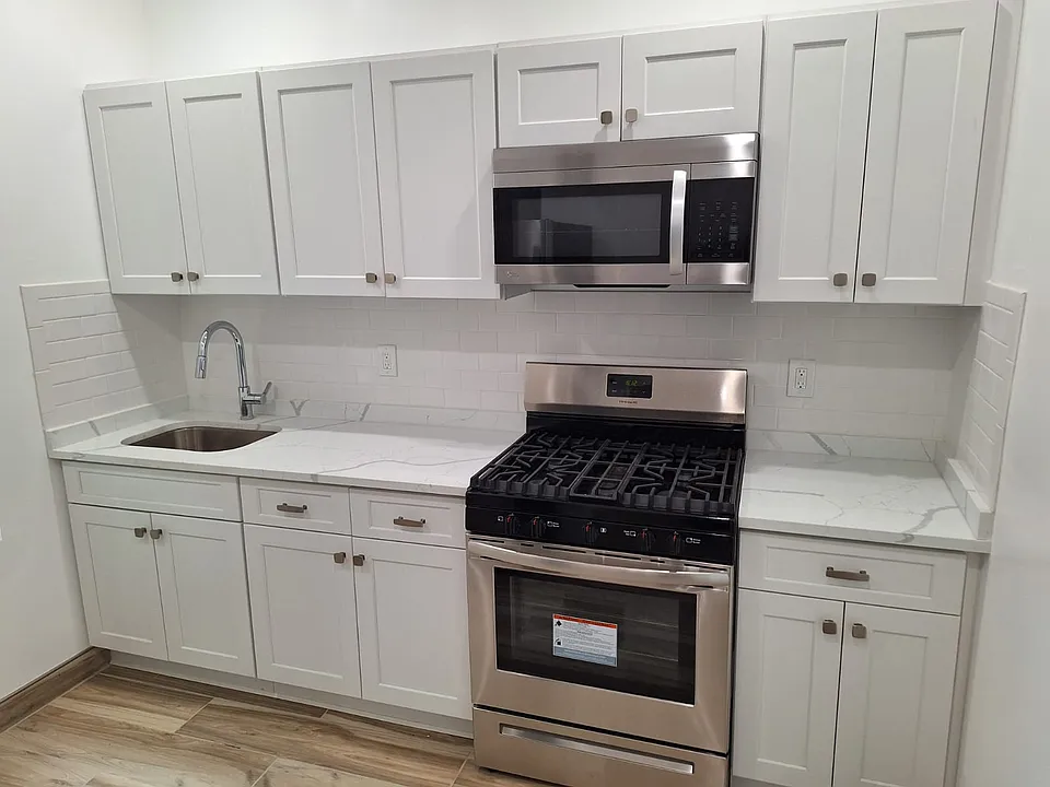 2355 Southern Blvd #123