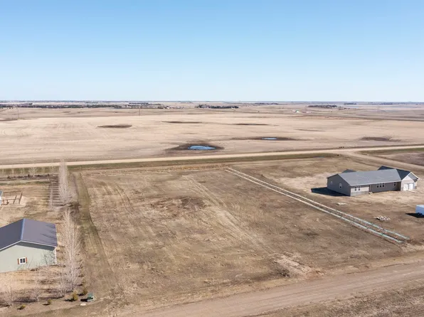 135th Ave SW, Minot, ND 58701