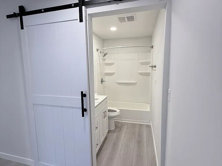 2826 Altura Ave — Photo 15