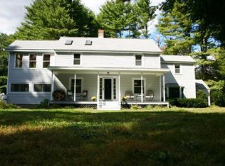 31 Hillcrest St, Dunstable, MA 01827