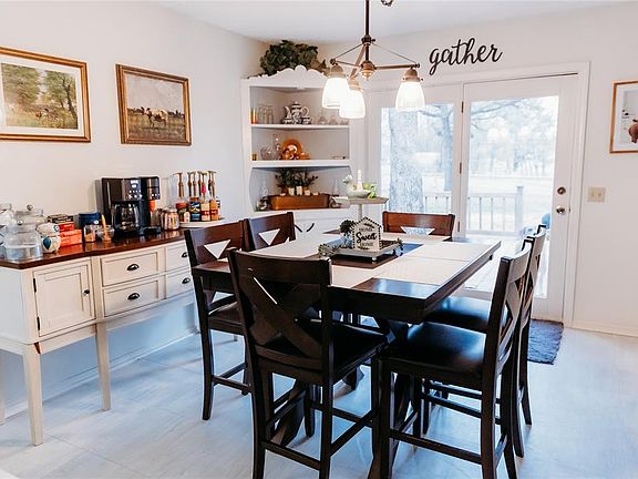 4th image of 341872 E Hill St