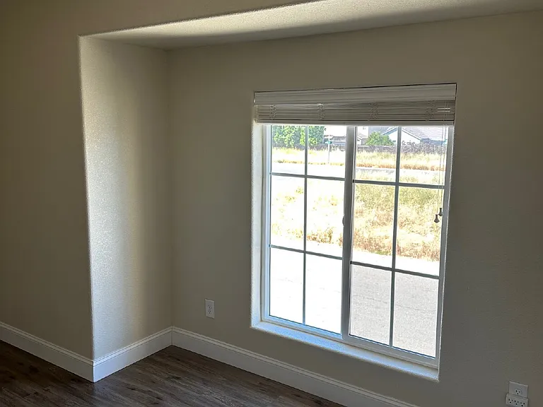 1338 Hermosa Dr — Photo 28