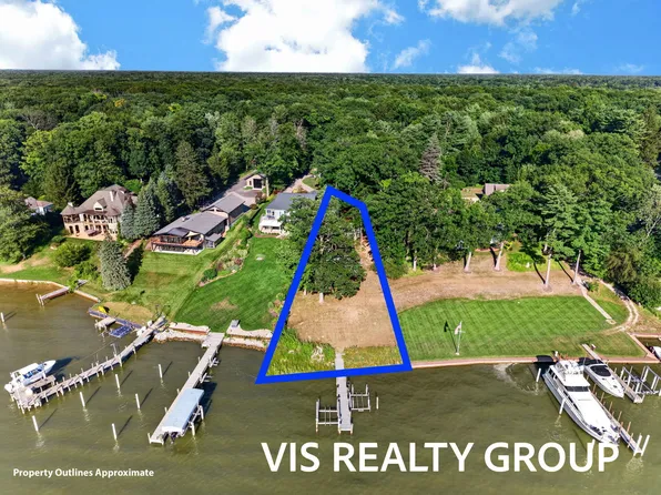 0 N Fruitport Rd, Spring Lake, MI 49456