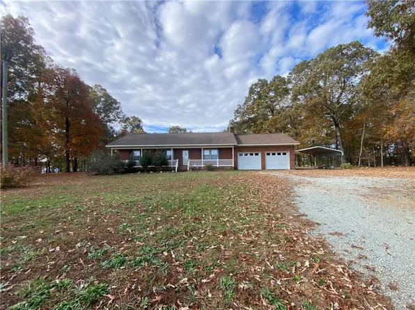 9901 Pleasant Hill Church Rd, Liberty, NC 27298