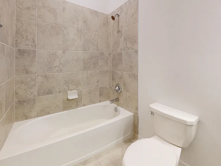 15888 Honey Suckle St — Photo 15