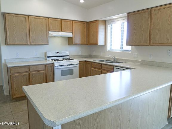 3rd image of 10 W Mesquite Dr