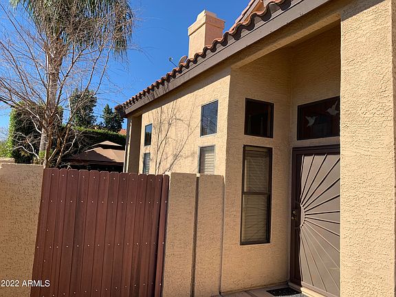 4th image of 601 S CROWS NEST Drive E