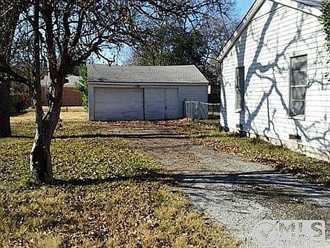 4th image of 319 Falcon Dr