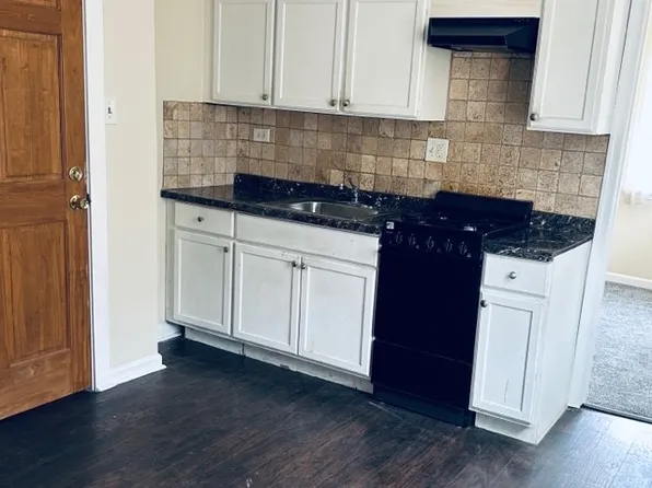 2182 E Cumberland St Floor 2, Philadelphia, PA 19125