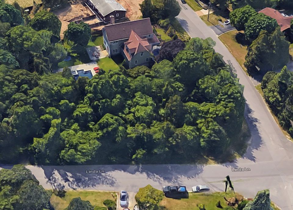 1st image of 30 Linda Ln