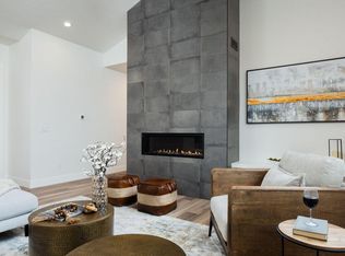 20524 Aberdeen Dr, Bend, OR 97702