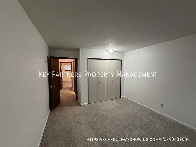 6524 W 51st St — Photo 7