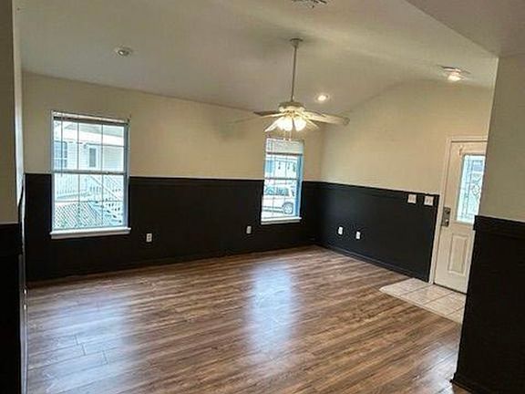 2nd image of 20027 Sunshine Dr Unit A
