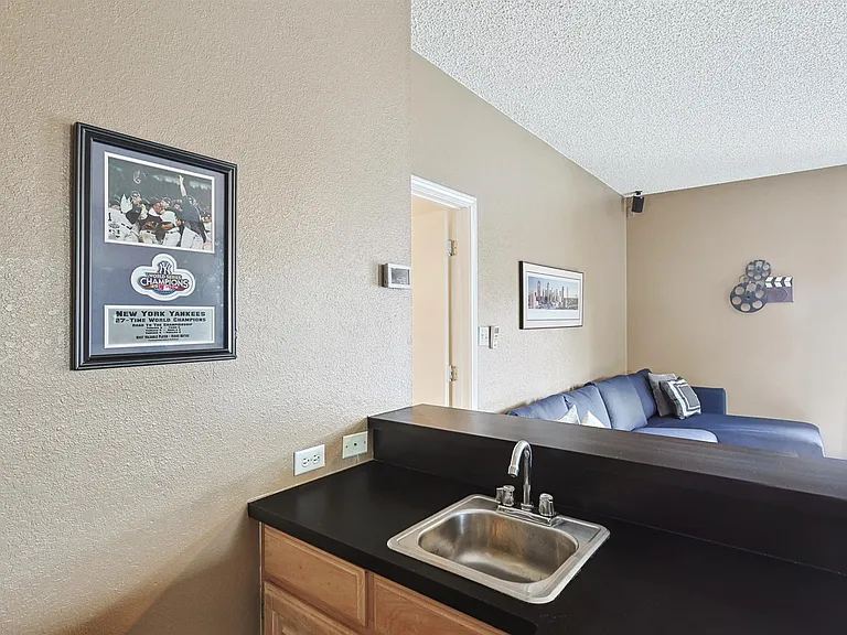 2080 Kamla Rd — Photo 39