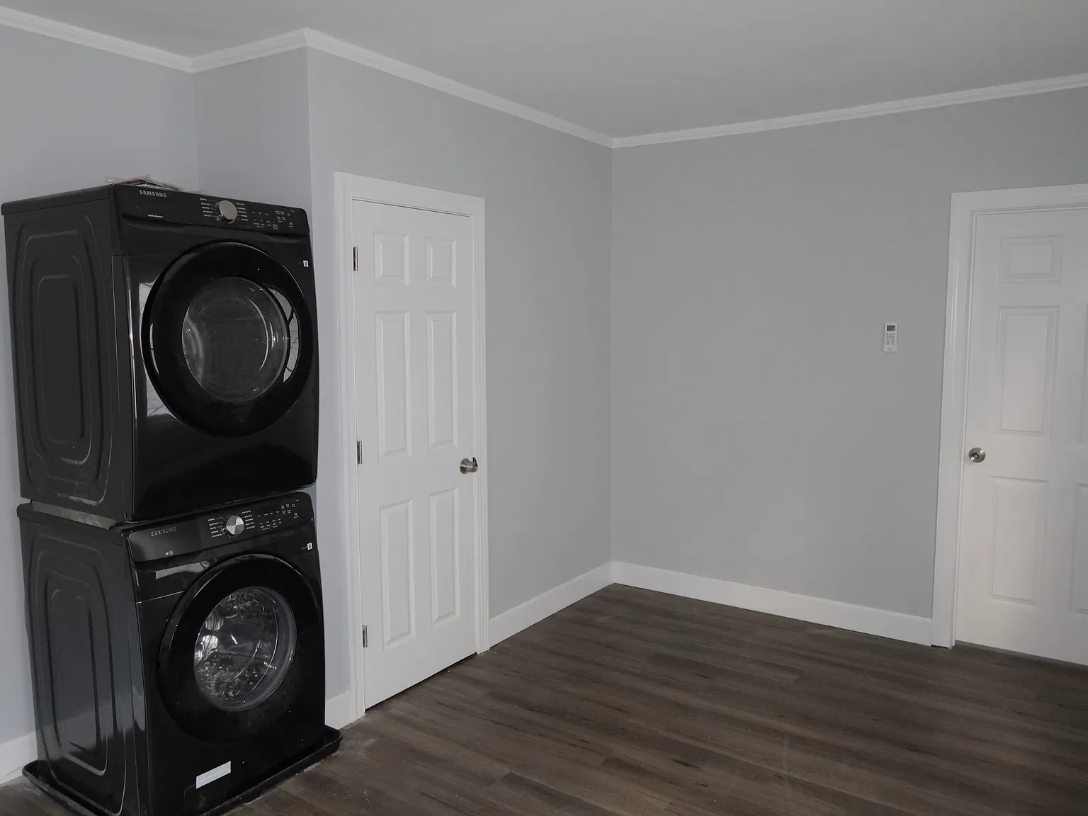 1 bed, 800 sqft, $1,050 — Photo 3