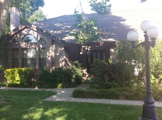 6050 E Garnica Ct, Stockton, CA 95215