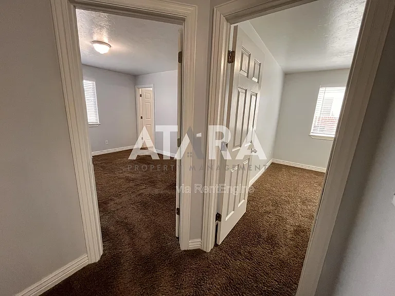 2473 W 5400 S — Photo 19