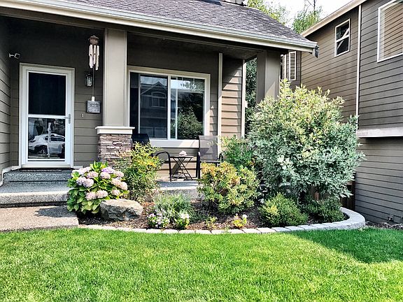 3rd image of 6817 86th Ave NE