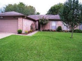 9907 Rippling Fields Dr, Houston, TX 77064