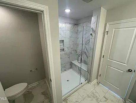 Master bath (third level)