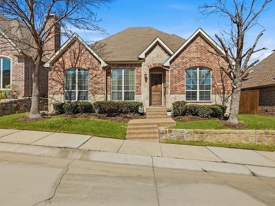 1st image of 2605 Lady Viviane Ln