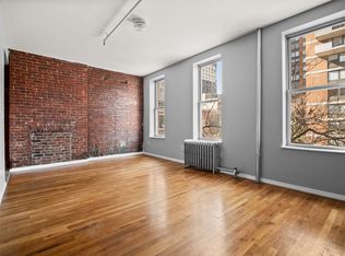 592 9th Ave APT 3A, New York, NY 10036