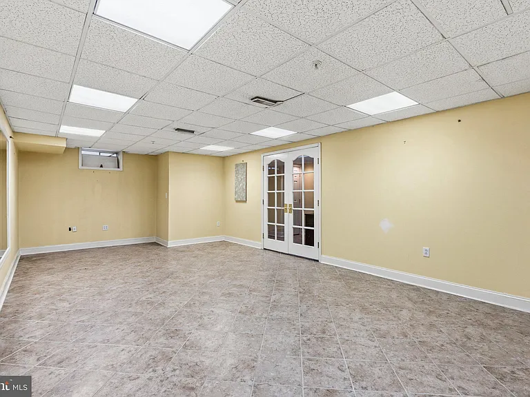 80 Chadwick Cir — Photo 43