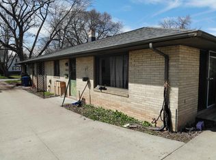 637 State St, Menasha, WI 54952