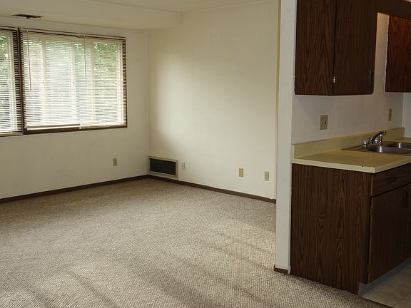 5th image of 520 Adams Ave NW APT 107