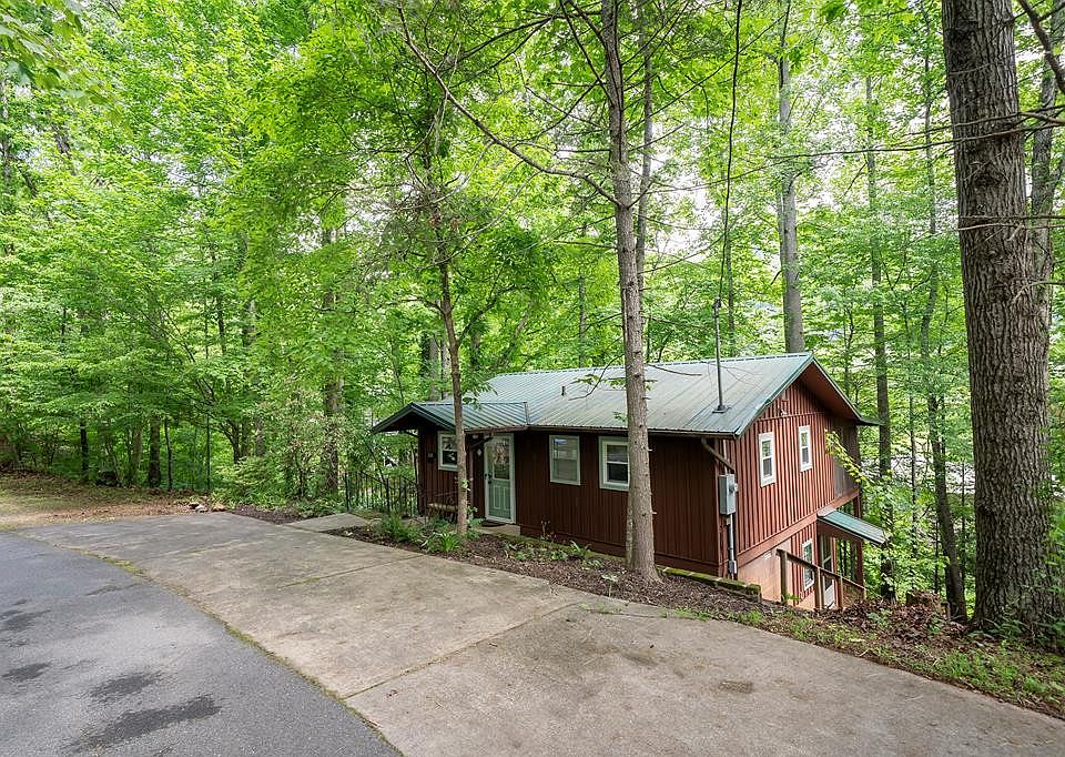 1st image of 328 Forest Lakes