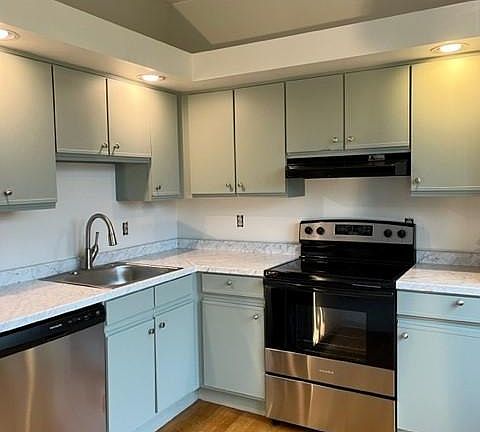 2nd image of 543 Klotter Ave