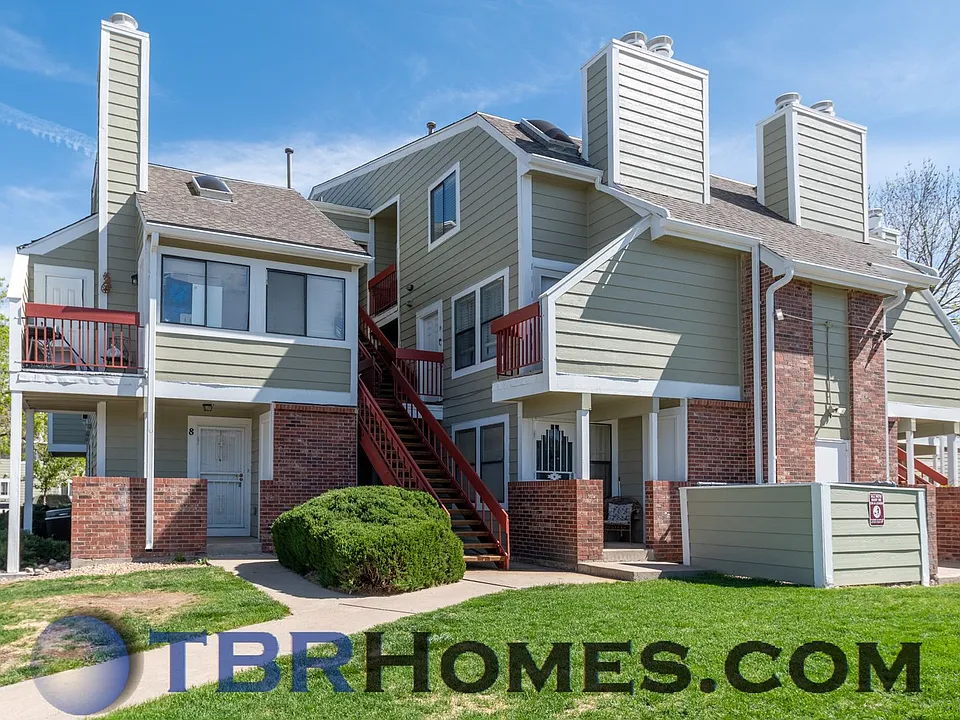 920 S Dawson Way #19
