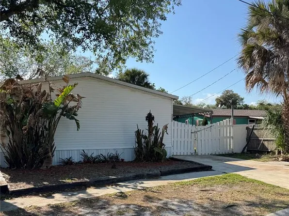 5406 Sydney St, Daytona Beach, FL 32124