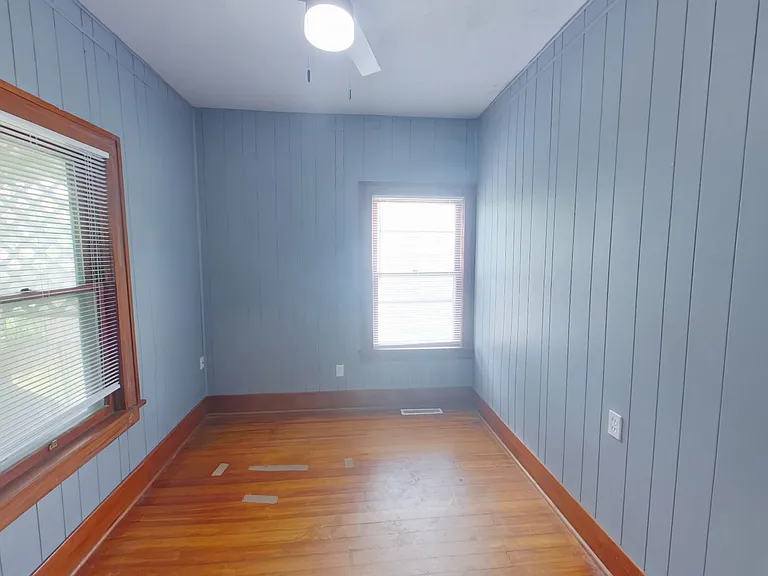 1625 S Hydraulic Ave — Photo 7