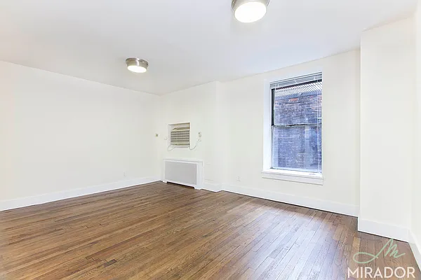 Rented by Mirador Real Estate | media 8