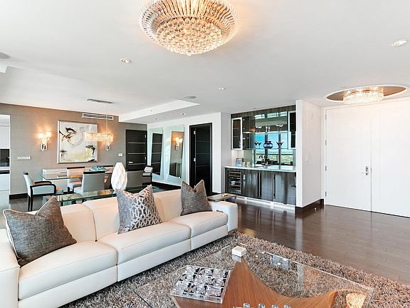 3rd image of 1 N Fort Lauderdale Beach Blvd APT 1905